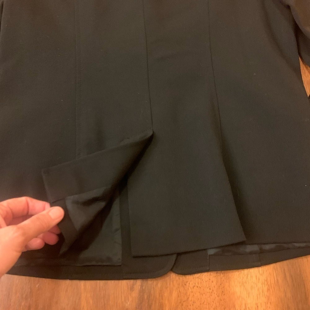 Rafaella blazer size 10 Black jacket 2 button Pockets thin shoulder pads - Picture 7 of 8